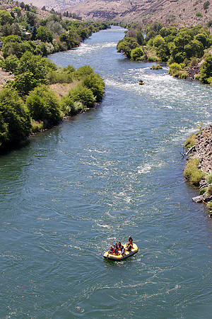 Rafting on the Deschutes River